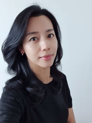 [골드앤디어] 14K 사선 큐빅 원터치 귀걸이_3color — 5점을 준 리뷰어가 2021년 6월 올린 사용 사진