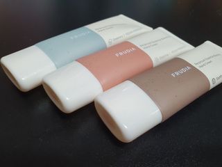 [후르디아] 끈적임 없는 착한성분 비건  핸드크림 3종 — 4.5점을 준 리뷰어가 2021년 10월 올린 사용 사진