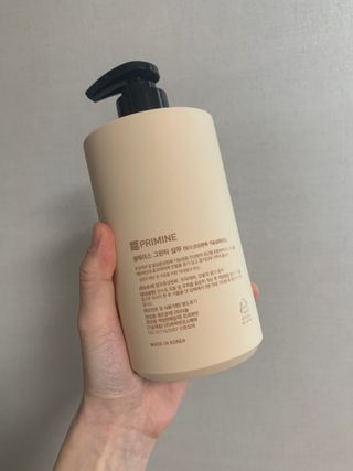 프리마인 더이상 뻣뻣하고 효과없는 탈모샴푸는 NO. 근본부터 케어하는 셀베이스 그린티샴푸(500ml) — 5점을 준 리뷰어가 2023년 4월 올린 사용 사진