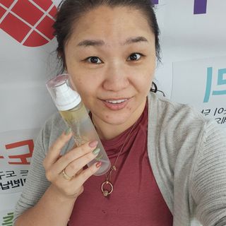 닥터리진 퍼퓸드 옐로우 오일 미스트 앰플 [페이스앤바디] 레귤러 — 5점을 준 리뷰어가 2022년 10월 올린 사용 사진