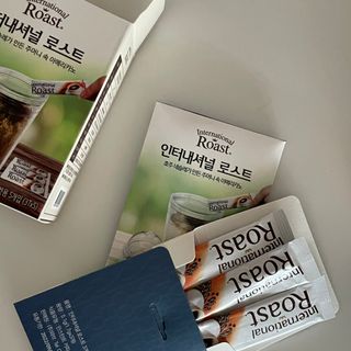 인터내셔널로스트 [호주네슬레] 인터내셔널 로스트 65개입 호주마약커피 50T+15T — 5점을 준 리뷰어가 2021년 8월 올린 사용 사진