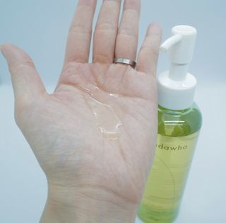 스킨큐어 산다화 순한 클렌징 동백 오일 200ml — 5점을 준 리뷰어가 2023년 4월 올린 사용 사진