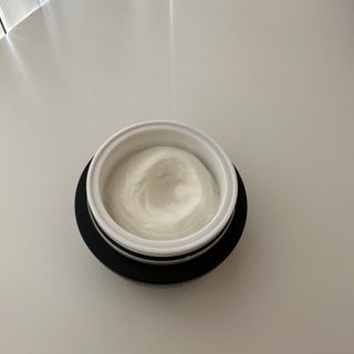 오투에니원 갈락토미세스 비타민 C 프리미엄 블랙스완 크림 50g — 4점을 준 리뷰어가 2023년 2월 올린 사용 사진