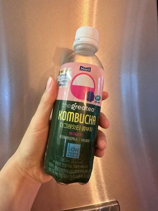더그레잇티 콤부차 [매일유업] 더그레잇티 44kcal 콤부차 300ml *12개입 (오리지널 6개+베리리치 6개) — 4점을 준 리뷰어가 2023년 7월 올린 사용 사진