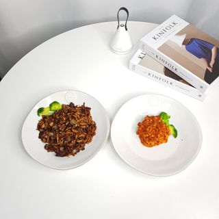 [풀무원] 식물성 저당질식 세트, 두부면 매콤라구파스타와 두부면 직화짜장 — 5점을 준 리뷰어가 2021년 3월 올린 사용 사진