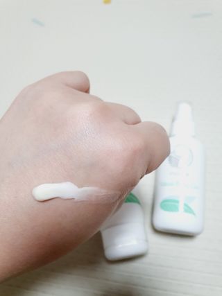 mom e 맘이 내추럴 베이비 케어 크림+바디오일 — 4점을 준 리뷰어가 2021년 2월 올린 사용 사진