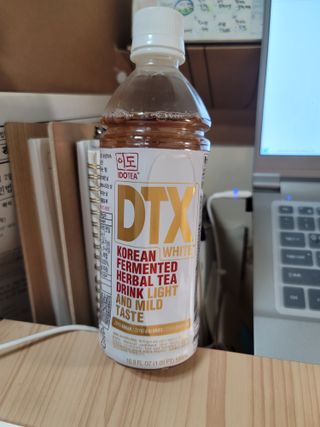 이도 발효한차 디티엑스 화이트 500ml 20병 — 5점을 준 리뷰어가 2021년 8월 올린 사용 사진