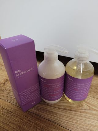 빅그린 베이비라인 3종세트 - 샴푸앤바디워시500ml,올인원로션500ml,바디크림170ml — 5점을 준 리뷰어가 2022년 11월 올린 사용 사진