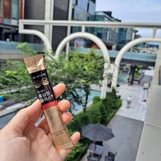 서울약사신협_투데이홍삼정플러스스틱_10g x 60포 — 5점을 준 리뷰어가 2021년 8월 올린 사용 사진