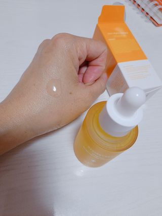 체르엠 스템앤셀 비타민 브라이트닝 에센스 30ml 1개 — 5점을 준 리뷰어가 2021년 12월 올린 사용 사진