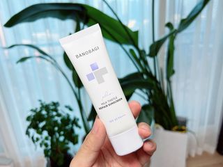 바노바기 코스메틱 바노바기 밀크씨슬 리페어 시카 선스크린 플러스 50ml — 5점을 준 리뷰어가 2023년 1월 올린 사용 사진