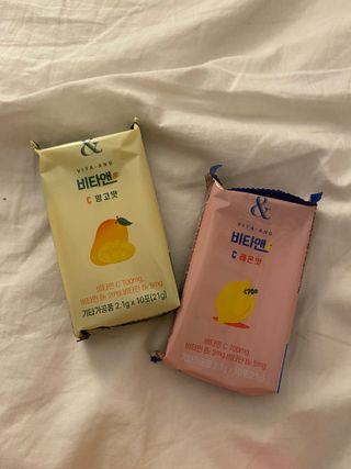 비타앤C 레몬맛, 망고맛 — 5점을 준 리뷰어가 2021년 7월 올린 사용 사진