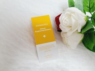 체르엠 스템앤셀 비타민 브라이트닝 에센스 30ml 1개 — 5점을 준 리뷰어가 2021년 10월 올린 사용 사진