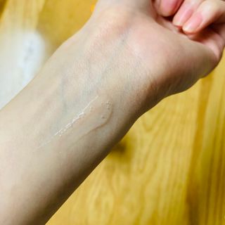 체르엠 스템앤셀 비타민 브라이트닝 에센스 30ml 1개 — 3점을 준 리뷰어가 2021년 9월 올린 사용 사진
