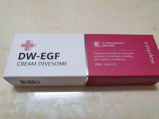 이지듀 DW-EGF 크림 다이브좀_콜라겐이 쏙쏙, 탄력피부로 다이빙 — 5점을 준 리뷰어가 2021년 2월 올린 사용 사진