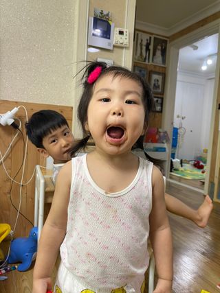 연말/새해선물 요즘 트렌드 오트밀크 생초콜릿 호불호 없는 카카올라 Bast 밀크생초콜릿 — 5점을 준 리뷰어가 2021년 10월 올린 사용 사진