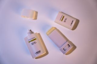 아이레시피 라이트터치 선스틱 15g (SPF50+, PA++++) — 4.5점을 준 리뷰어가 2023년 2월 올린 사용 사진