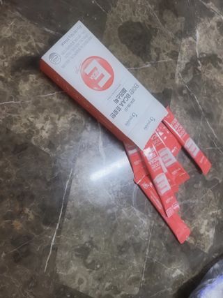 [인디닥터] 타이탄 BCAA 프로틴 젤리스틱 — 3점을 준 리뷰어가 2022년 5월 올린 사용 사진