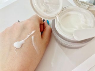 세렌디뷰티 라블룸 너리싱 리페어 크림 — 5점을 준 리뷰어가 2021년 3월 올린 사용 사진