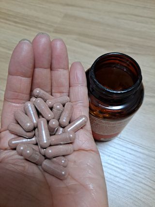 바른비타민 요비 1박스 120캡슐 요로건강 요헬씨 원료 복합 건강식품 — 5점을 준 리뷰어가 2021년 6월 올린 사용 사진