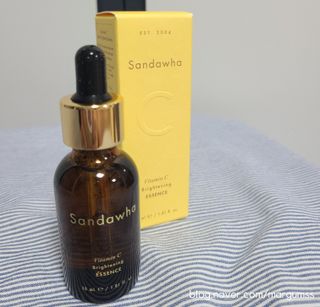 스킨큐어 산다화 비타민c 화이트닝 에센스 30ml — 5점을 준 리뷰어가 2023년 10월 올린 사용 사진
