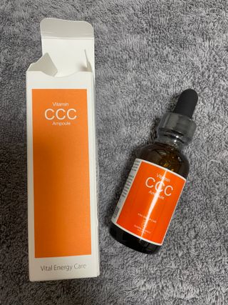 더마 사이언스 비타민 CCC 앰플 기미 브라이트닝 세럼 30ml — 3점을 준 리뷰어가 2021년 8월 올린 사용 사진