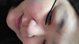 더소설 소설 블랙아이래쉬 세럼 10g(SOSEOL BLACK EYELASH SERUM 10g) — 5점을 준 리뷰어가 2023년 12월 올린 사용 사진