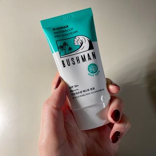 부쉬맨 워터프루프 프로 선크림 50g SPF50+ PA++++ — 4점을 준 리뷰어가 2023년 4월 올린 사용 사진