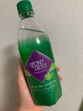 몽베스트 Montbest with Sparkling water Lime20병 — 5점을 준 리뷰어가 2021년 10월 올린 사용 사진