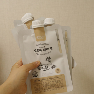 헤이빈즈 식사대용 식물성단백질 다이어트쉐이크 파우치 5일분 — 4.5점을 준 리뷰어가 2023년 3월 올린 사용 사진