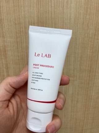 르랩 포스트 프로시져 피부과 재생크림, 울트라 리바이탈 Y존 보습크림 50ml SET — 5점을 준 리뷰어가 2022년 12월 올린 사용 사진