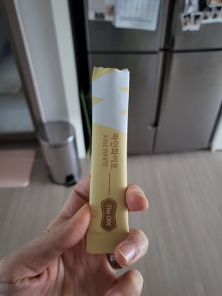 디오르 파인화이트 — 5점을 준 리뷰어가 2022년 1월 올린 사용 사진