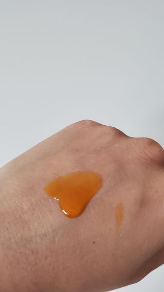 유니베르소 로즈힙 오일 15ml — 4점을 준 리뷰어가 2021년 8월 올린 사용 사진
