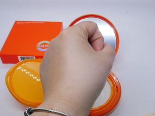 광동생활건강 MF[광동] 비타500✨주름개선·미백·SPF50+🌞퍼펙트쉴드 빅 선쿠션 본품 — 5점을 준 리뷰어가 2024년 5월 올린 사용 사진