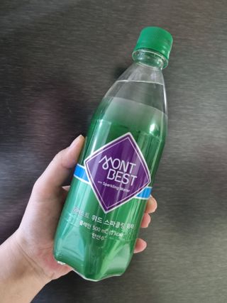 몽베스트 Montbest with Sparkling water Plain 20병 — 5점을 준 리뷰어가 2023년 1월 올린 사용 사진