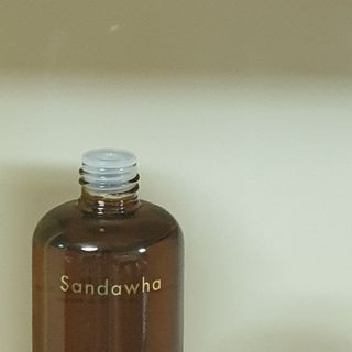 스킨큐어 산다화 비타민c 화이트닝 토너 150ml — 5점을 준 리뷰어가 2021년 12월 올린 사용 사진