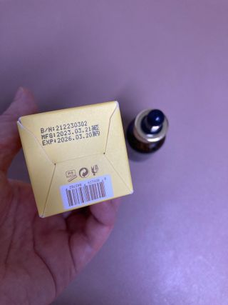 스킨큐어 산다화 비타민c 화이트닝 에센스 30ml — 5점을 준 리뷰어가 2023년 7월 올린 사용 사진