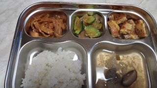 마에스트로 엑스트라버진 올리브 유 마에스트로 엑스트라버진 스페인 올리브유 — 5점을 준 리뷰어가 2022년 3월 올린 사용 사진