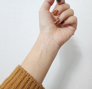 러브모아 향수 고체향수 승무원 고체향수 바르는 향수 니치향수 도손 우드세이지 앤 씨솔트 — 5점을 준 리뷰어가 2022년 12월 올린 사용 사진