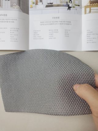 [생활공작소] 일회용 수세미 미니_그레이 60매 x 3입 — 5점을 준 리뷰어가 2021년 2월 올린 사용 사진