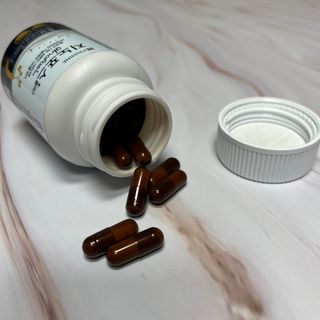 프리마인 홍삼의 강력한 에너지, 이제는 흡수율을 높인 최첨단 캡슐로 간편하게 초고속 충전하세요. — 5점을 준 리뷰어가 2023년 1월 올린 사용 사진