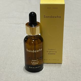 스킨큐어 산다화 비타민c 화이트닝 에센스 30ml — 5점을 준 리뷰어가 2021년 8월 올린 사용 사진