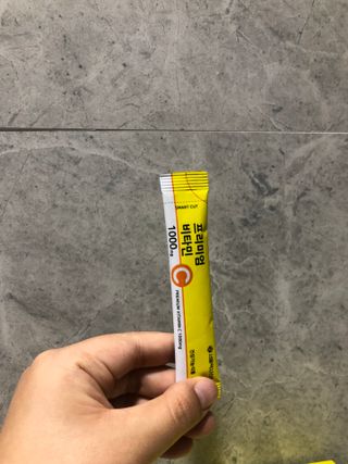 서울약사신협 프리미엄 비타민C 1,000mg_2.5g x 50포 — 5점을 준 리뷰어가 2021년 9월 올린 사용 사진