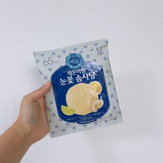 딜라이트 프로젝트  달콤한 눈꽃 간식세트( 눈꽃 솜사탕 / 레몬라임 솜사탕 / 달고나 총 7EA+스마트톡 증정) — 5점을 준 리뷰어가 2022년 4월 올린 사용 사진