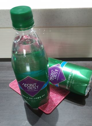몽베스트 Montbest with Sparkling water Plain 20병 — 5점을 준 리뷰어가 2023년 2월 올린 사용 사진