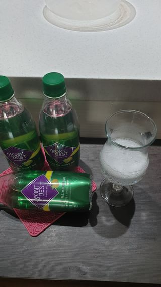 몽베스트 Montbest with Sparkling water Lime20병 — 5점을 준 리뷰어가 2023년 2월 올린 사용 사진