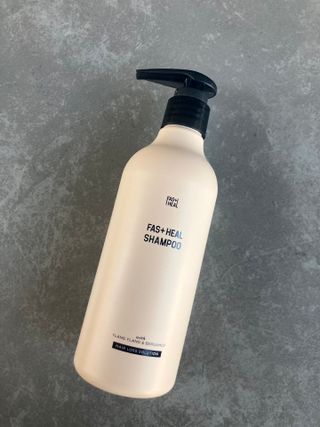 패스트힐(fast heal) 패스트힐 탈모증상완화샴푸 470ml — 5점을 준 리뷰어가 2023년 10월 올린 사용 사진