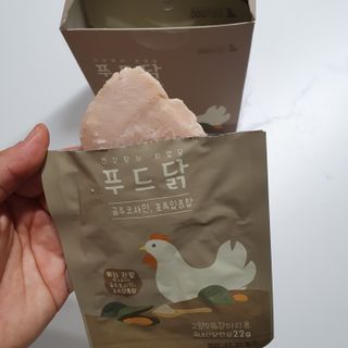 도그퓨어 푸드닭 강아지 닭고기 통살 애견간식 오리지널/차전자피/초록입홍합 — 5점을 준 리뷰어가 2021년 10월 올린 사용 사진