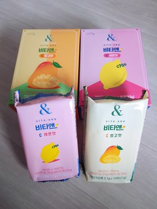 비타앤C 레몬맛, 망고맛 — 5점을 준 리뷰어가 2021년 4월 올린 사용 사진