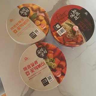 나우  [요리궁리] B타입 ( 매콤, 치즈, 매콤까르보 ) 꽃떡볶이 6개입 세트 — 5점을 준 리뷰어가 2025년 3월 올린 사용 사진